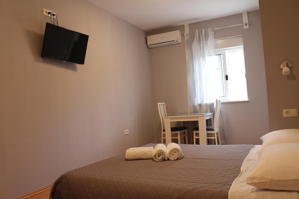 Beachside Apartments Znjan Split Rum bild